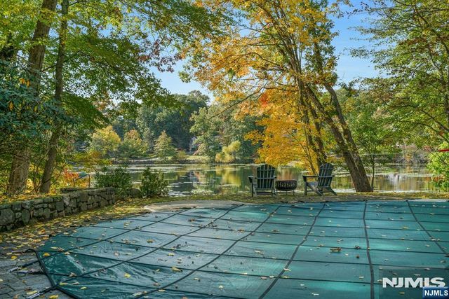 59 Youngs Road, Mahwah, NJ 07430