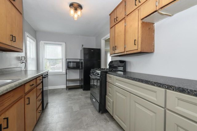 3500 Poe AVENUE, Racine, WI 53405