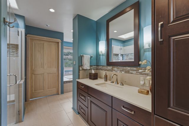957 Paseo Del Sur, Santa Fe, NM 87501