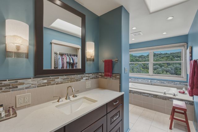957 Paseo Del Sur, Santa Fe, NM 87501