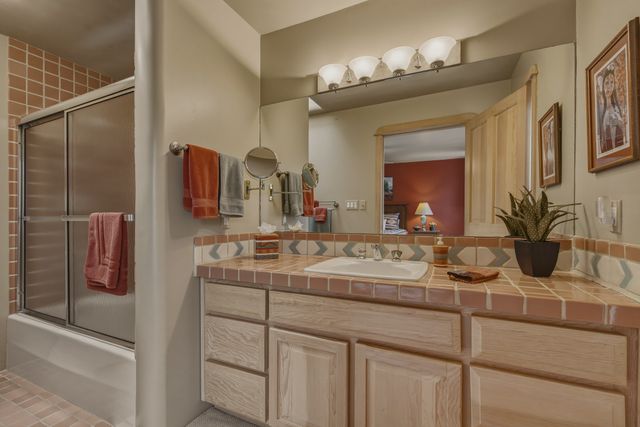 957 Paseo Del Sur, Santa Fe, NM 87501