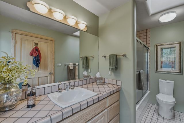 957 Paseo Del Sur, Santa Fe, NM 87501