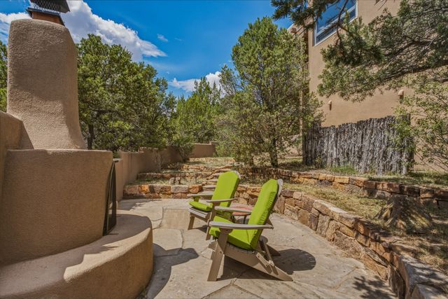 957 Paseo Del Sur, Santa Fe, NM 87501