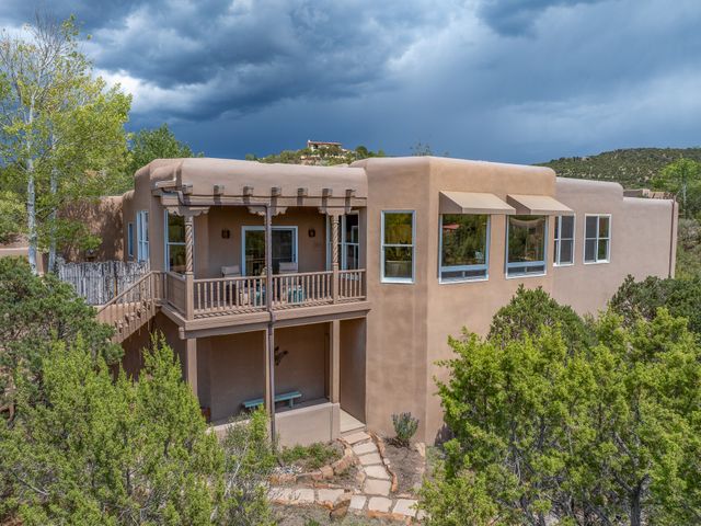 957 Paseo Del Sur, Santa Fe, NM 87501