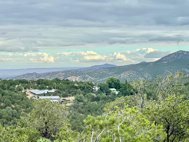 2619 Summit Court, Santa Fe, NM 87501