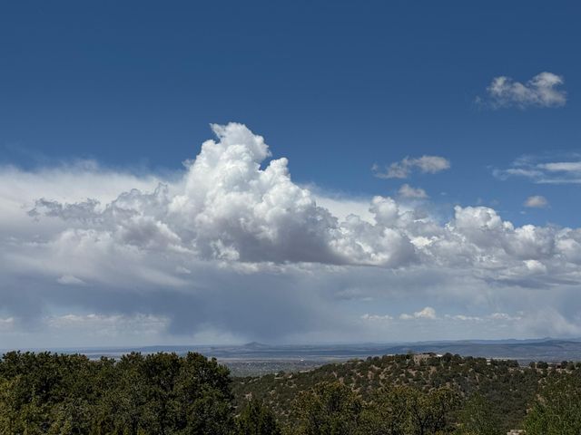 2619 Summit Court, Santa Fe, NM 87501