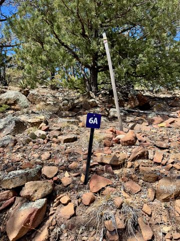 2619 Summit Court, Santa Fe, NM 87501