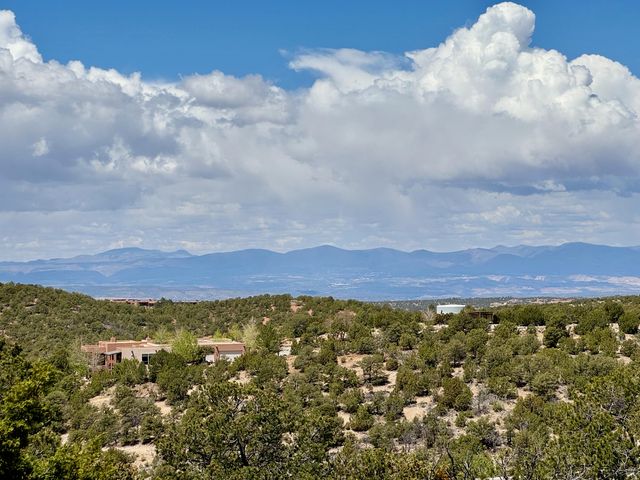 2619 Summit Court, Santa Fe, NM 87501