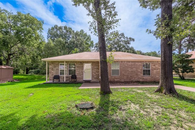 405 Peacock Path, Trinity, TX 75862