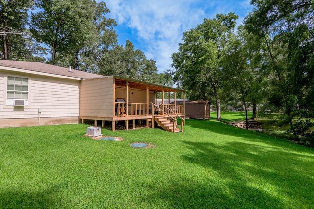 405 Peacock Path, Trinity, TX 75862