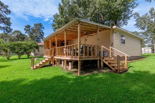 405 Peacock Path, Trinity, TX 75862