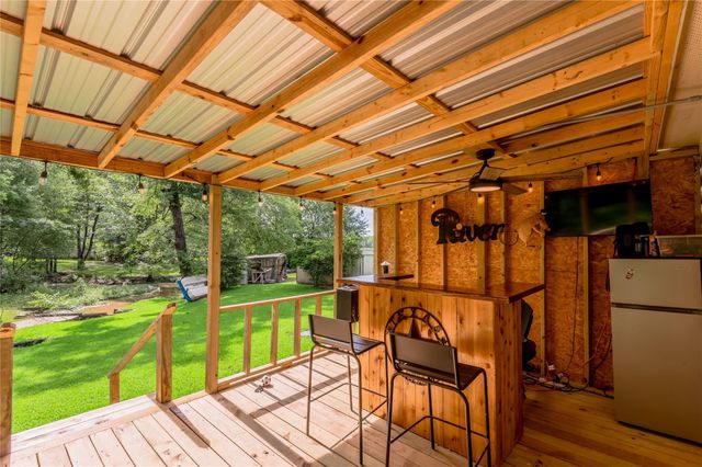 405 Peacock Path, Trinity, TX 75862