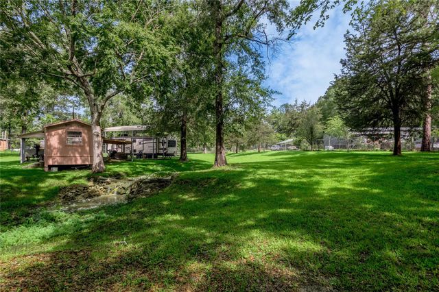 405 Peacock Path, Trinity, TX 75862