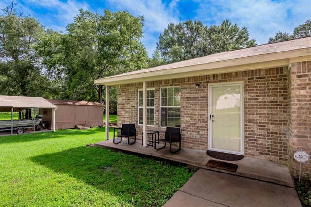 405 Peacock Path, Trinity, TX 75862