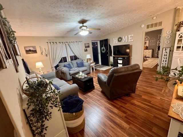 261 Owen Davis Drive, Ewing, KY 41039