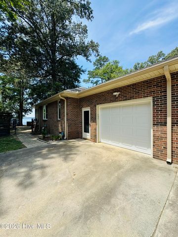 186 E Camp Perry Road, Hertford, NC 27944