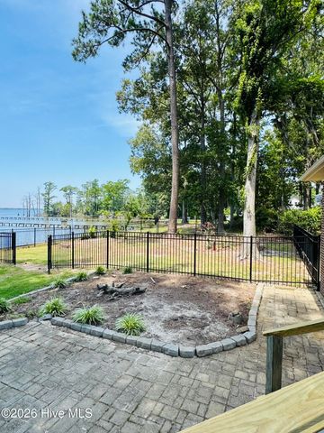 186 E Camp Perry Road, Hertford, NC 27944