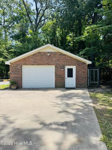186 E Camp Perry Road, Hertford, NC 27944