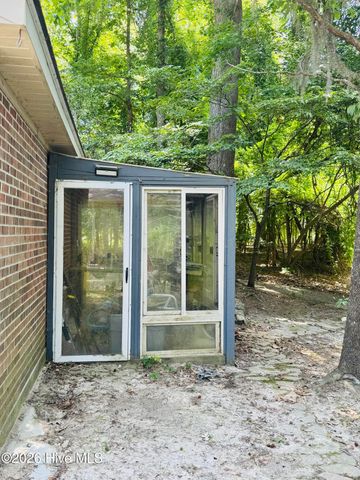 186 E Camp Perry Road, Hertford, NC 27944