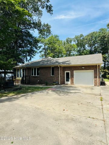 186 E Camp Perry Road, Hertford, NC 27944