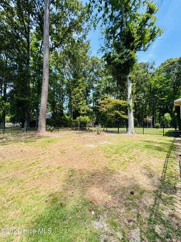 186 E Camp Perry Road, Hertford, NC 27944