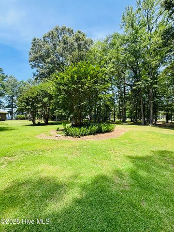 186 E Camp Perry Road, Hertford, NC 27944