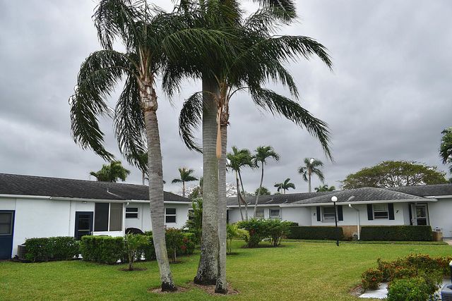 2716 Emory Drive E B, West Palm Beach, FL 33415