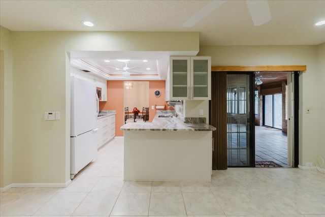 8222 LA SERENA DRIVE, Tampa, FL 33614