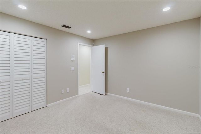 8222 LA SERENA DRIVE, Tampa, FL 33614