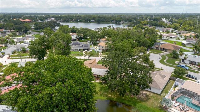 8222 LA SERENA DRIVE, Tampa, FL 33614