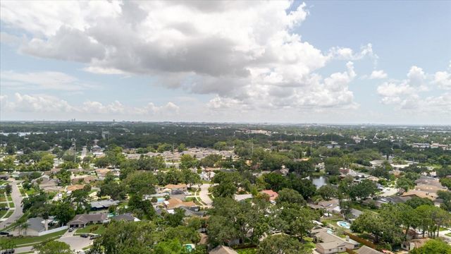 8222 LA SERENA DRIVE, Tampa, FL 33614