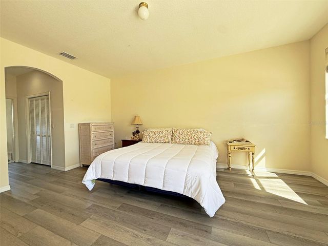 9011 PROVINCE STREET, Sarasota, FL 34240