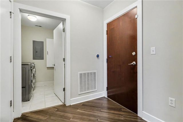 222 12th Street NE 1407, Atlanta, GA 30309