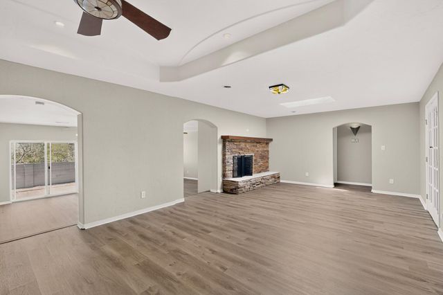 1617 Cedar Ridge Drive NE, Albuquerque, NM 87112