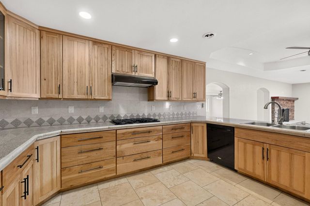 1617 Cedar Ridge Drive NE, Albuquerque, NM 87112