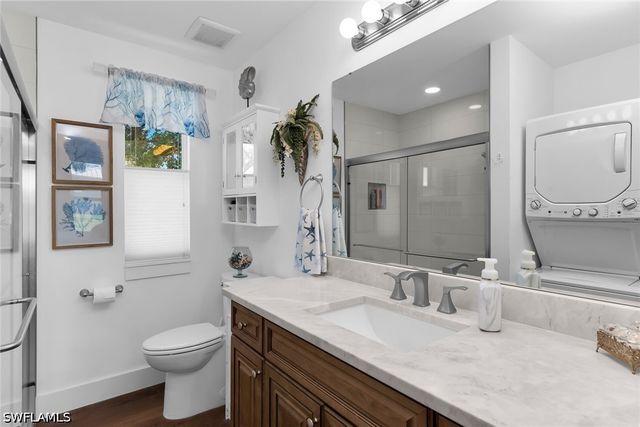 681 15th ST SW, Naples, FL 34117