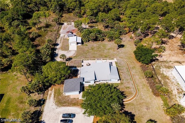 681 15th ST SW, Naples, FL 34117
