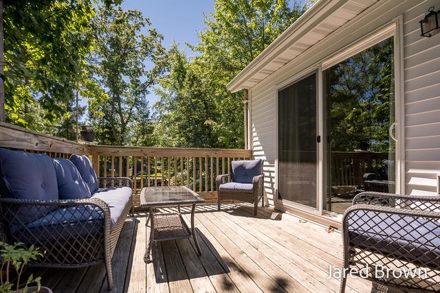 17528 136th Avenue, Nunica, MI 49448