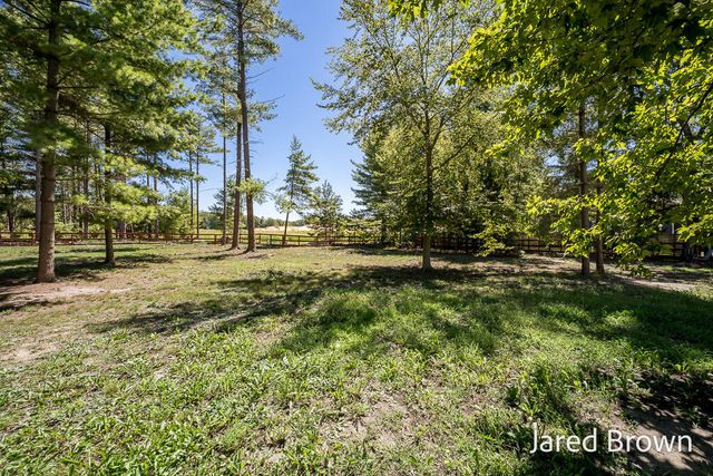 17528 136th Avenue, Nunica, MI 49448