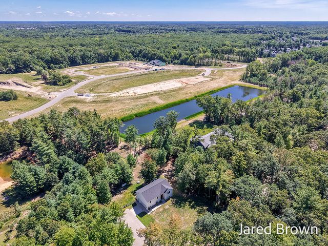 17528 136th Avenue, Nunica, MI 49448