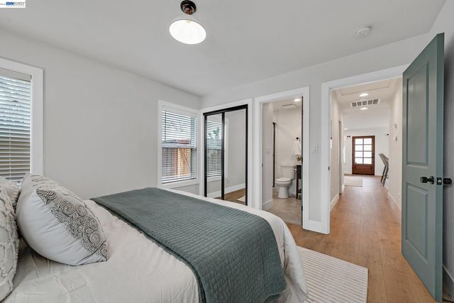 1861 Linden St, Livermore, CA 94551