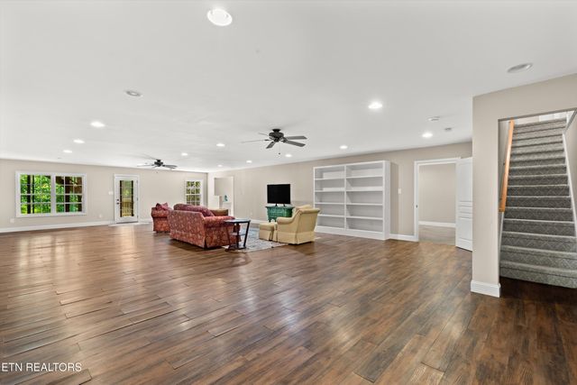 4616 Topsail Way, Knoxville, TN 37918