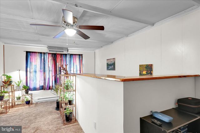 602 HILLSIDE AVE, Shamokin, PA 17872