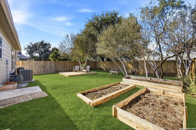 1529 Desert Candle, San Antonio, TX 78245