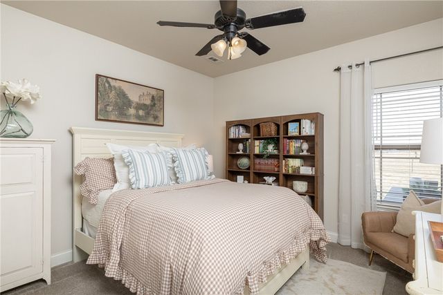 1238 Valle Lane, Tontitown, AR 72762