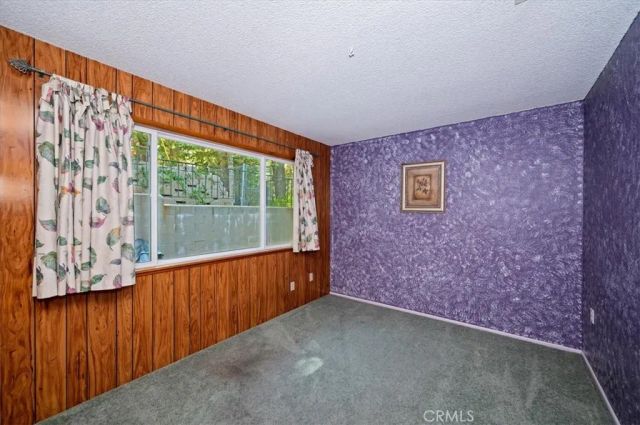 1050 Jungfrau, Crestline, CA 92325