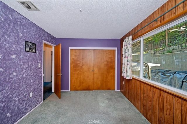 1050 Jungfrau, Crestline, CA 92325