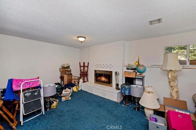 1050 Jungfrau, Crestline, CA 92325