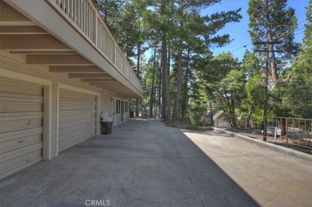 1050 Jungfrau, Crestline, CA 92325