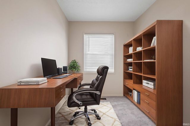 2201 Meadow Drive, Lafayette, IN 47909